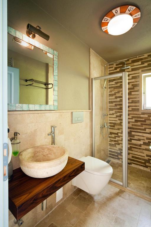 Mavikarga Bozcaada Bed & Breakfast Bilik gambar