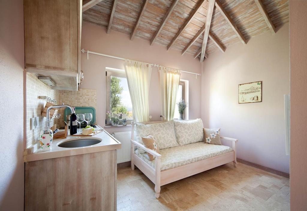 Mavikarga Bozcaada Bed & Breakfast Bilik gambar